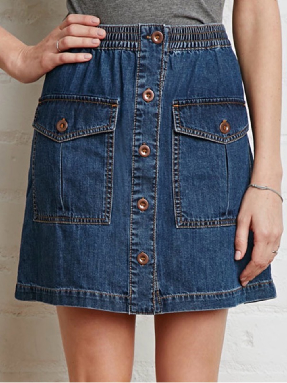 Forever 21 button down miniskirt with front pockets